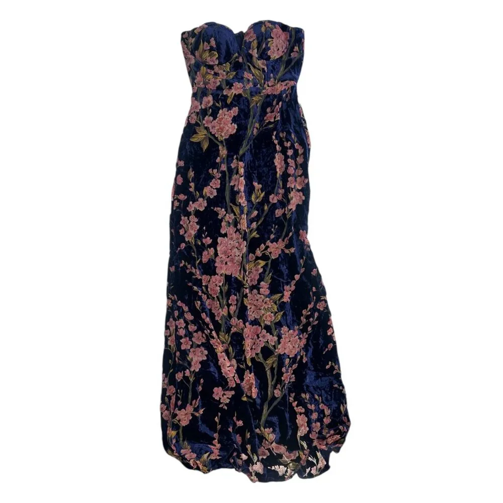 ✨ NWT Lulus Navy Velvet Floral Strapless Maxi Gown XS ✨ - Picture 3 of 8